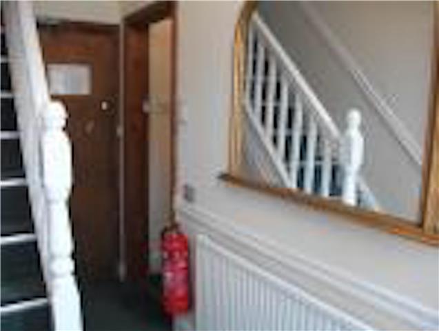  Image of 5 Bedroom Shared Accommodation  To Rent at Hathersage Road, Manchester, M13